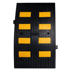 MFK 5590 RUBBER SPEED BUMP 90 x 50 CM MFK 5590 RUBBER SPEED BUMP 90 x 50 CM